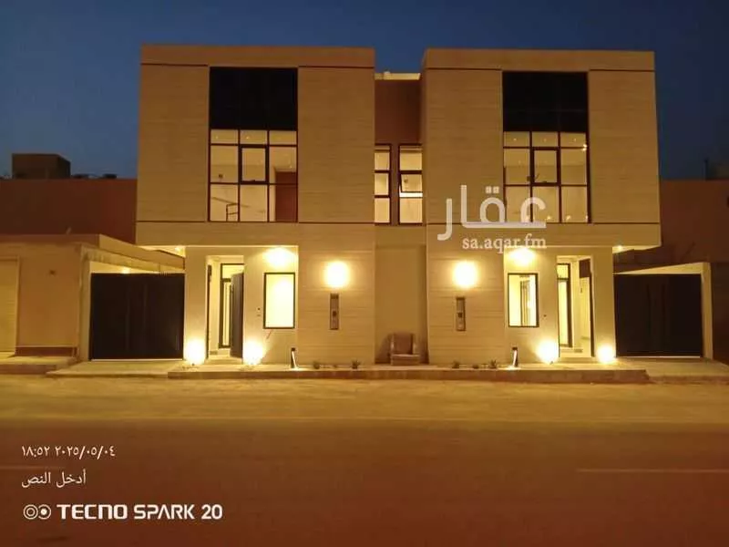 فيلا للبيع في شارع ابن المهاجر, حي المهدية, مدينة الرياض, منطقة الرياض 1 صورة