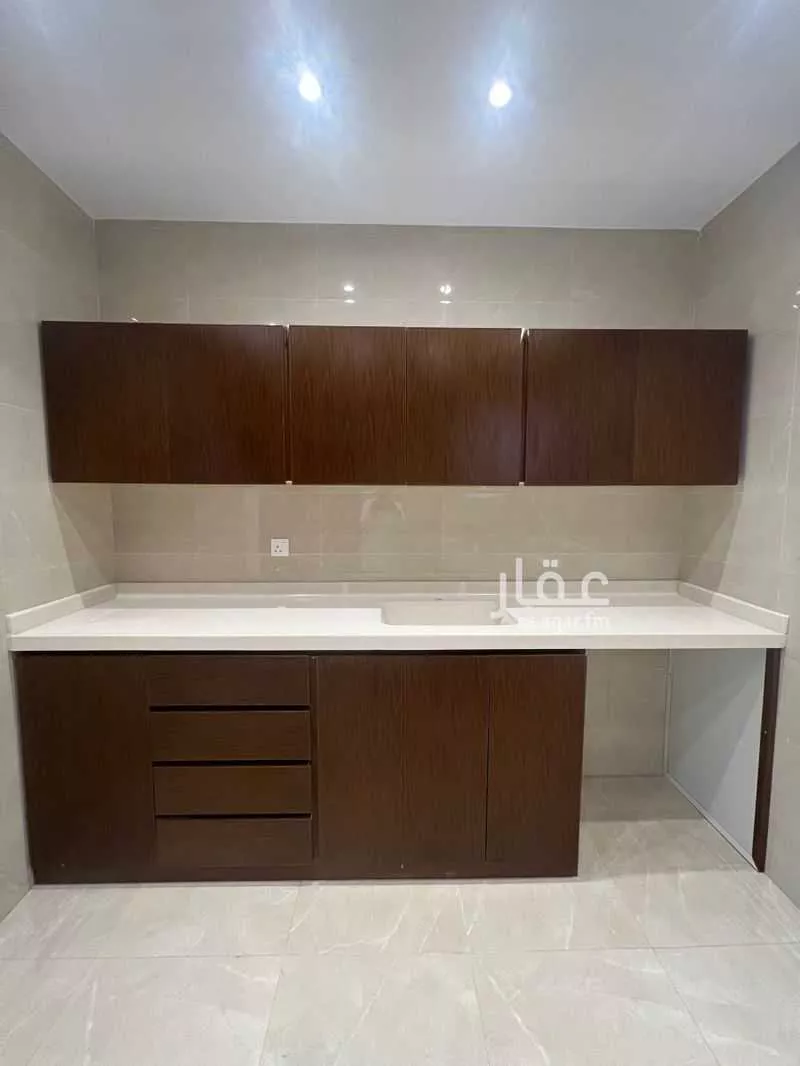 شقة للإيجار في شارع السارة, حي الملقا, مدينة الرياض, منطقة الرياض 1 صورة