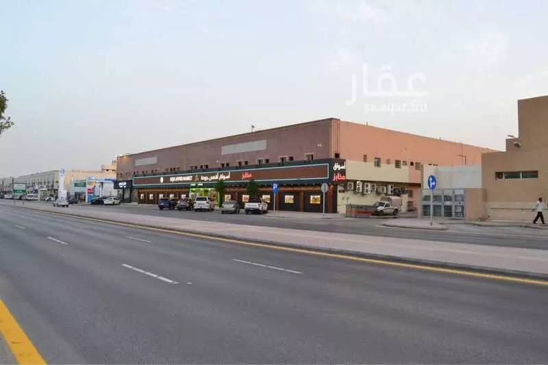 عمارة للإيجار في شارع شبه الجزيرة, حي السعادة, مدينة الرياض, منطقة الرياض 1 صورة