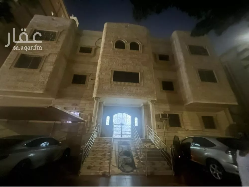 عمارة للبيع في شارع سعدي بنت عمرو, حي الصفاء, مدينة جدة, منطقة مكة المكرمة 1 صورة