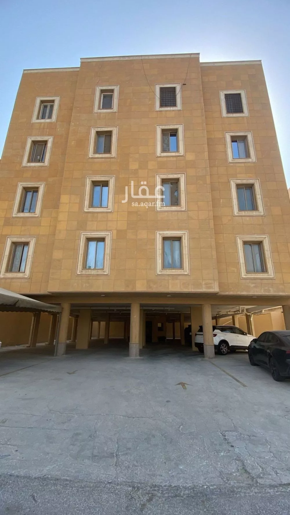 شقة للبيع في شارع بن جبير, حي الجامعة, مدينة الظهران, المنطقة الشرقية 1 صورة