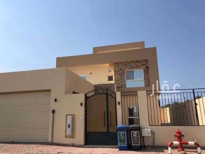 فيلا للبيع في null 1 صورة