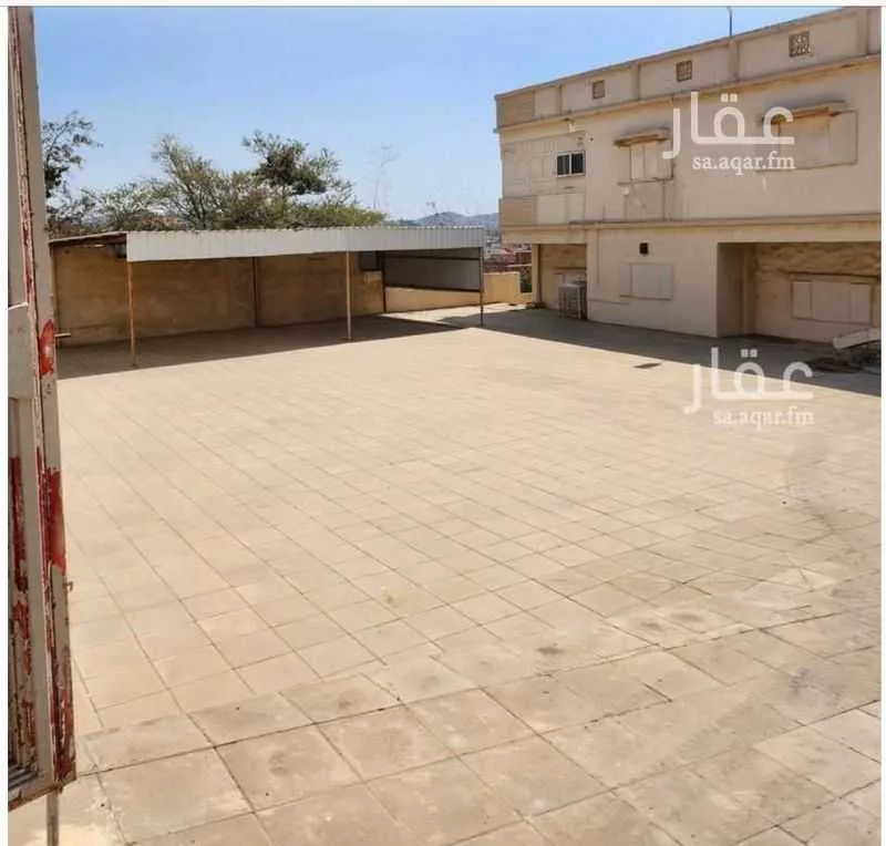 أرض للبيع في شارع هند بنت عتبة, حي السلام, مدينة بلجرشي, منطقة الباحة 1 صورة