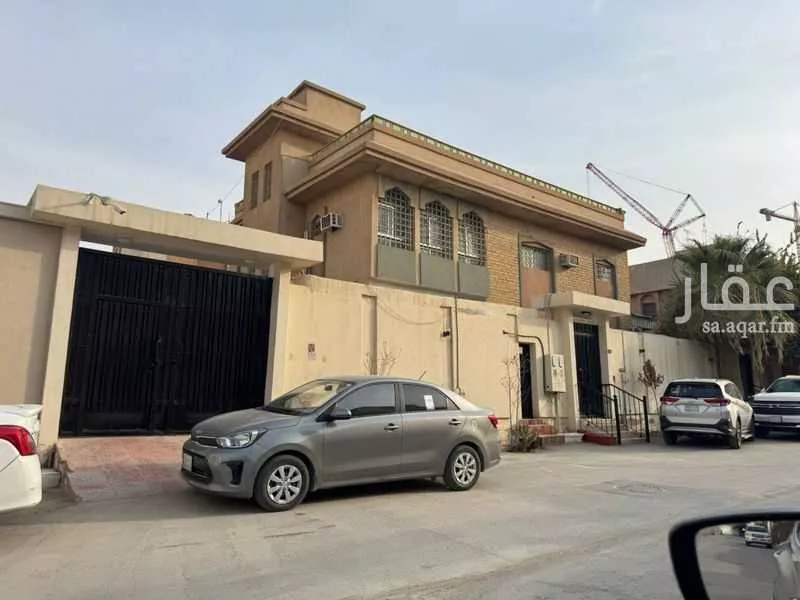 فيلا للبيع في شارع أبي يوسف الحراني, حي الربوة, مدينة الرياض, منطقة الرياض 1 صورة
