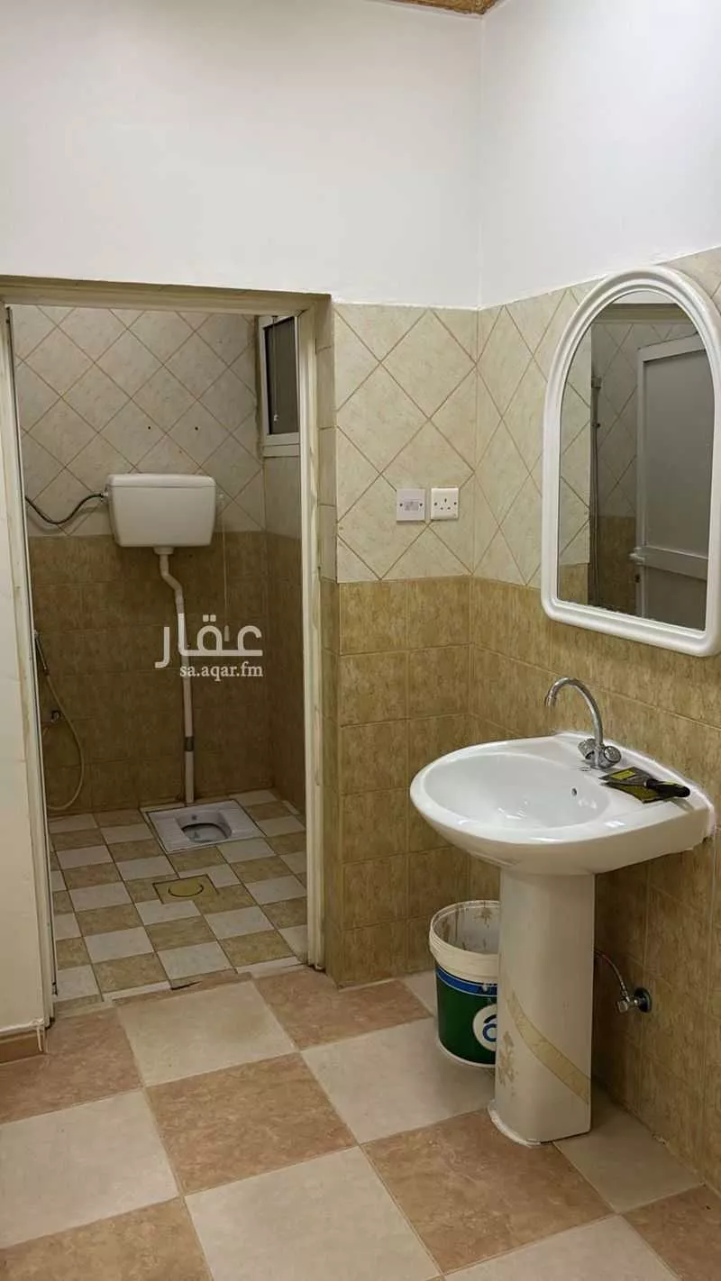 فيلا للإيجار في شارع أبي هلال العسكري, حي النسيم الغربي, مدينة الرياض, منطقة الرياض 1 صورة