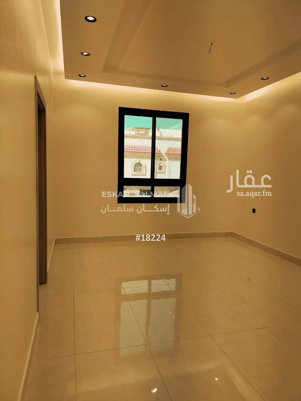 فيلا للبيع في شارع سلمى بنت عميس الخثعمية, حي الدفاع, مدينة المدينة المنورة, منطقة المدينة المنورة 1 صورة