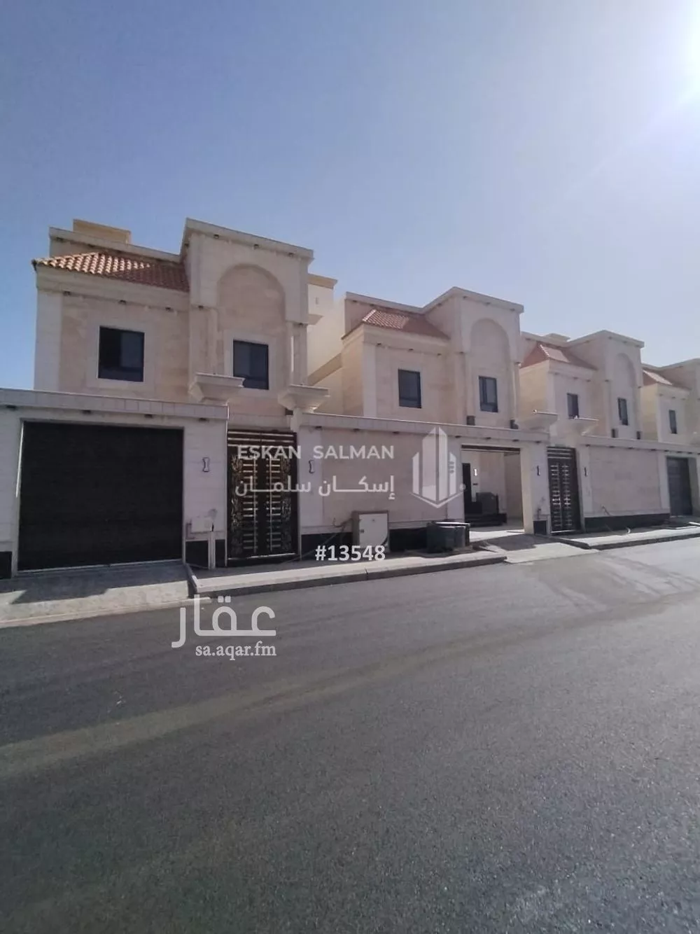 فيلا للبيع في شارع عبدالله ابن عقبة, حي الدفاع, مدينة المدينه المنوره, منطقة المدينة المنورة 1 صورة
