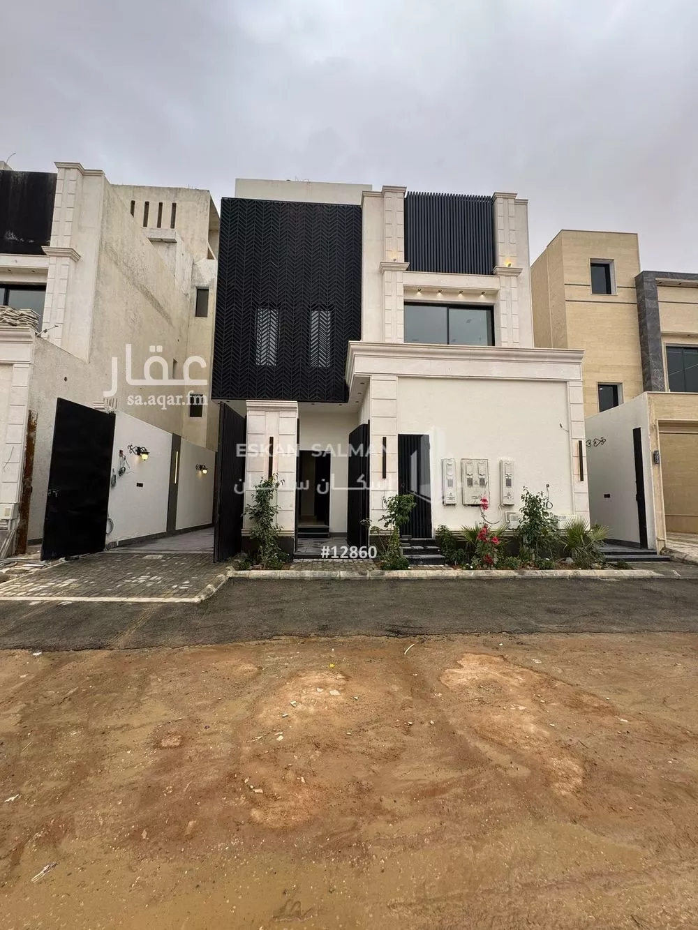 دور للبيع في شارع الضياء, حي الجنادرية, مدينة الرياض, منطقة الرياض 1 صورة