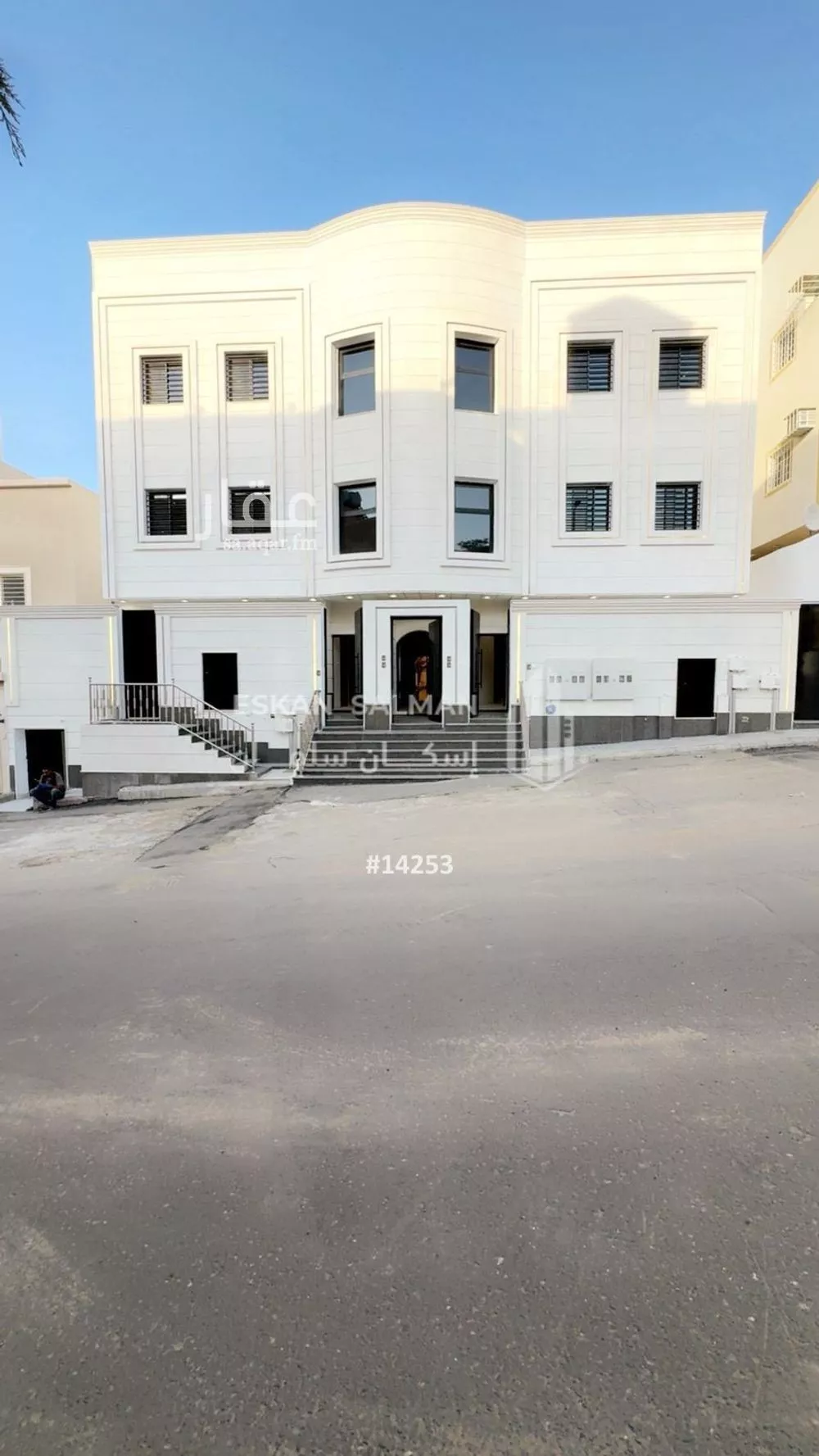 شقة للبيع في شارع شارع ابو زيد الانصاري, حي المروج, مدينة ابها, منطقة عسير 1 صورة