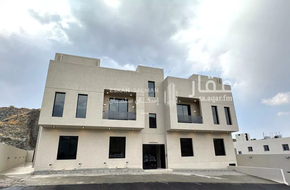 شقة للبيع في شارع حريث العذري, حي أم الرصف, مدينة امارة منطقة مكة المكرمة - الطائف, منطقة مكة المكرمة 1 صورة