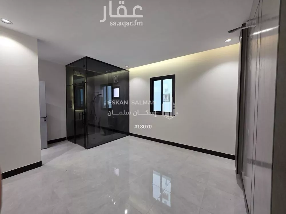 شقة للبيع في شارع عبدالرحمن ابن محارب, حي القيم الأعلى, مدينة الطائف, منطقة مكة المكرمة 1 صورة