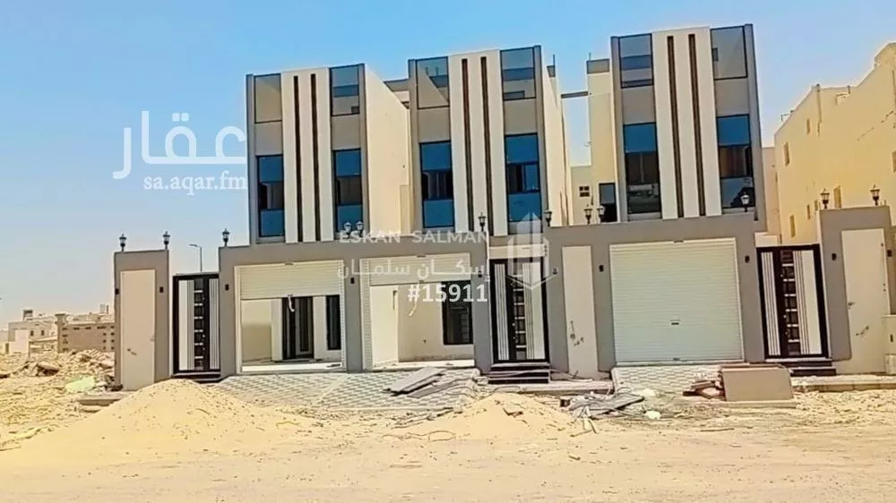 فيلا للبيع في شارع ابن اياس الكناني, حي ضاحية الملك فهد, مدينة الدمام, المنطقة الشرقية 1 صورة