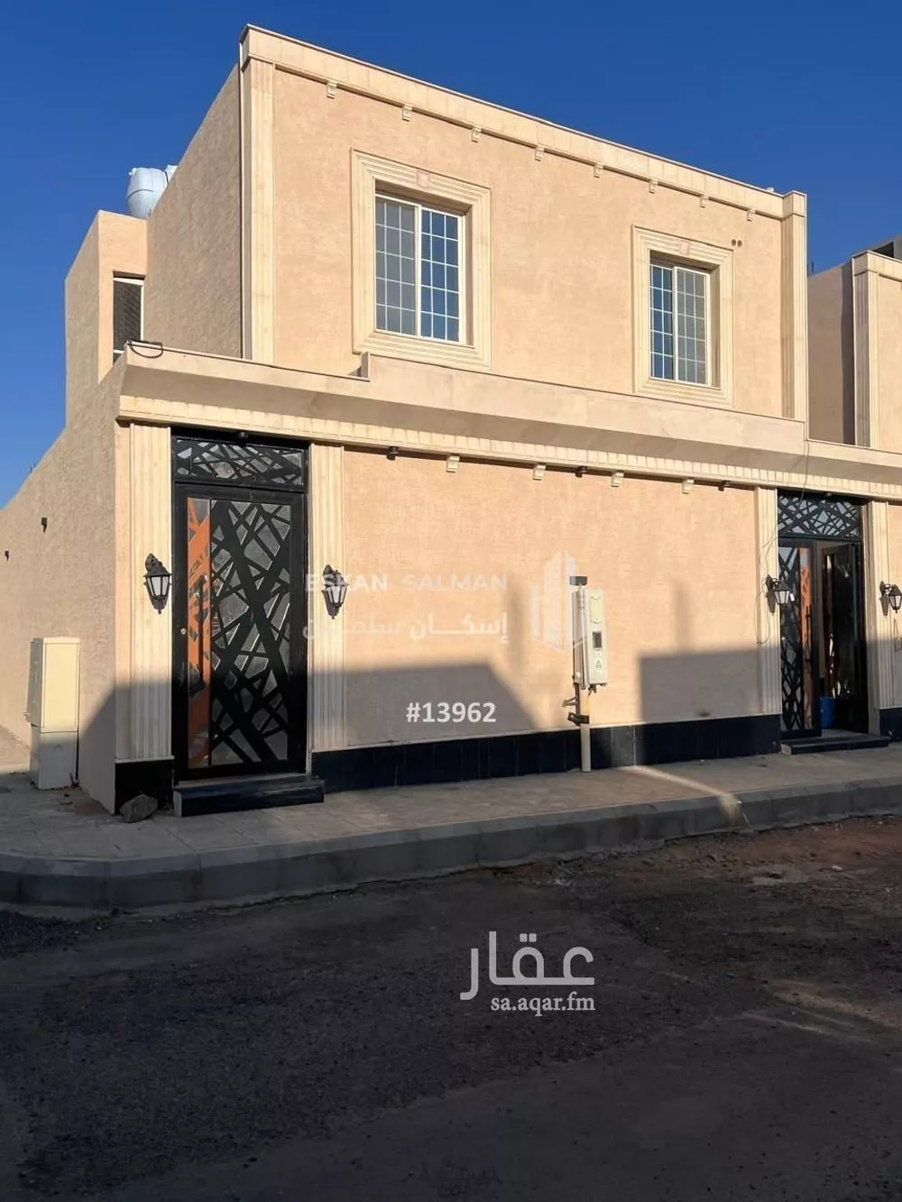 فيلا للبيع في شارع عمرو ابن الحكم القضاعي, حي طيبة, مدينة المدينه المنوره, منطقة المدينة المنورة 1 صورة