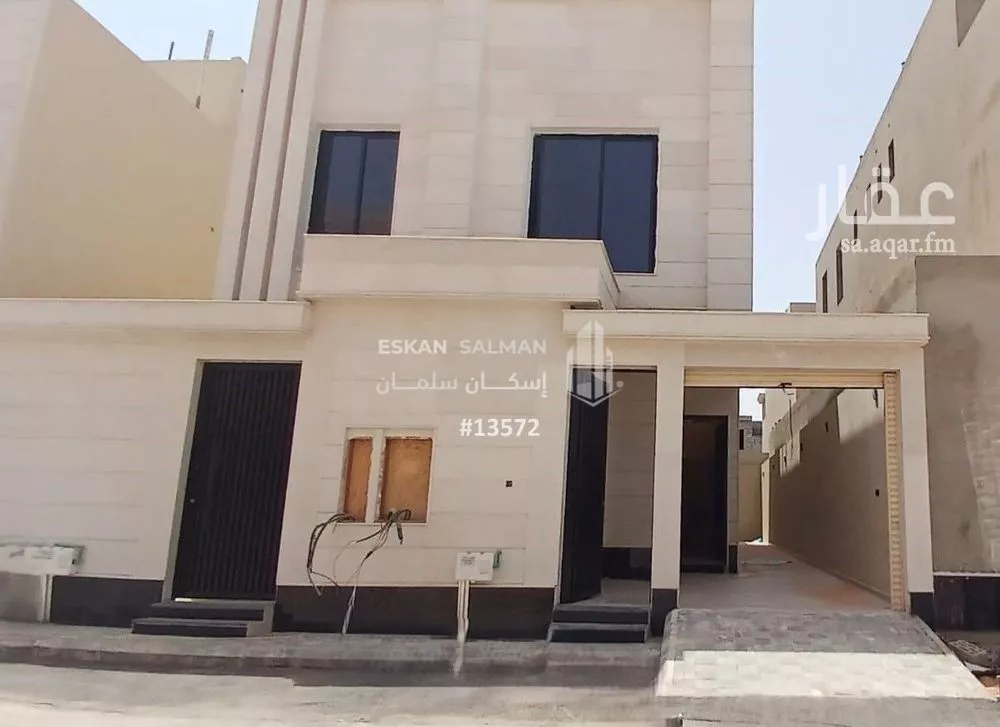 دور للبيع في شارع الميناء, حي الندوة, مدينة الرياض, منطقة الرياض 1 صورة