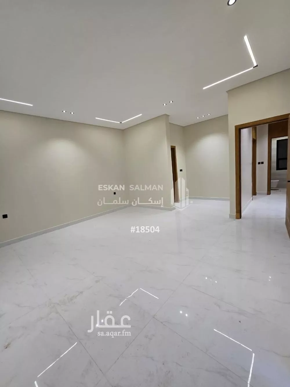 دور للبيع في شارع عبدالرحمن السهيلي, حي الخليج, مدينة الرياض, منطقة الرياض 1 صورة