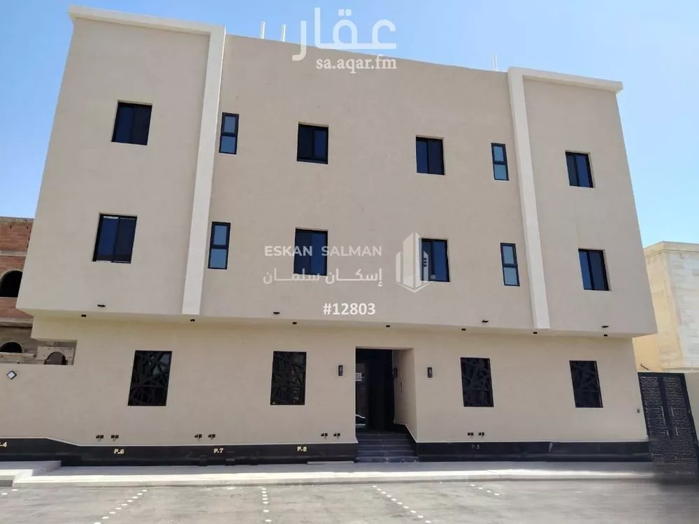 شقة للبيع في شارع شافع بن محمد, حي الرانوناء, مدينة المدينه المنوره, منطقة المدينة المنورة 1 صورة