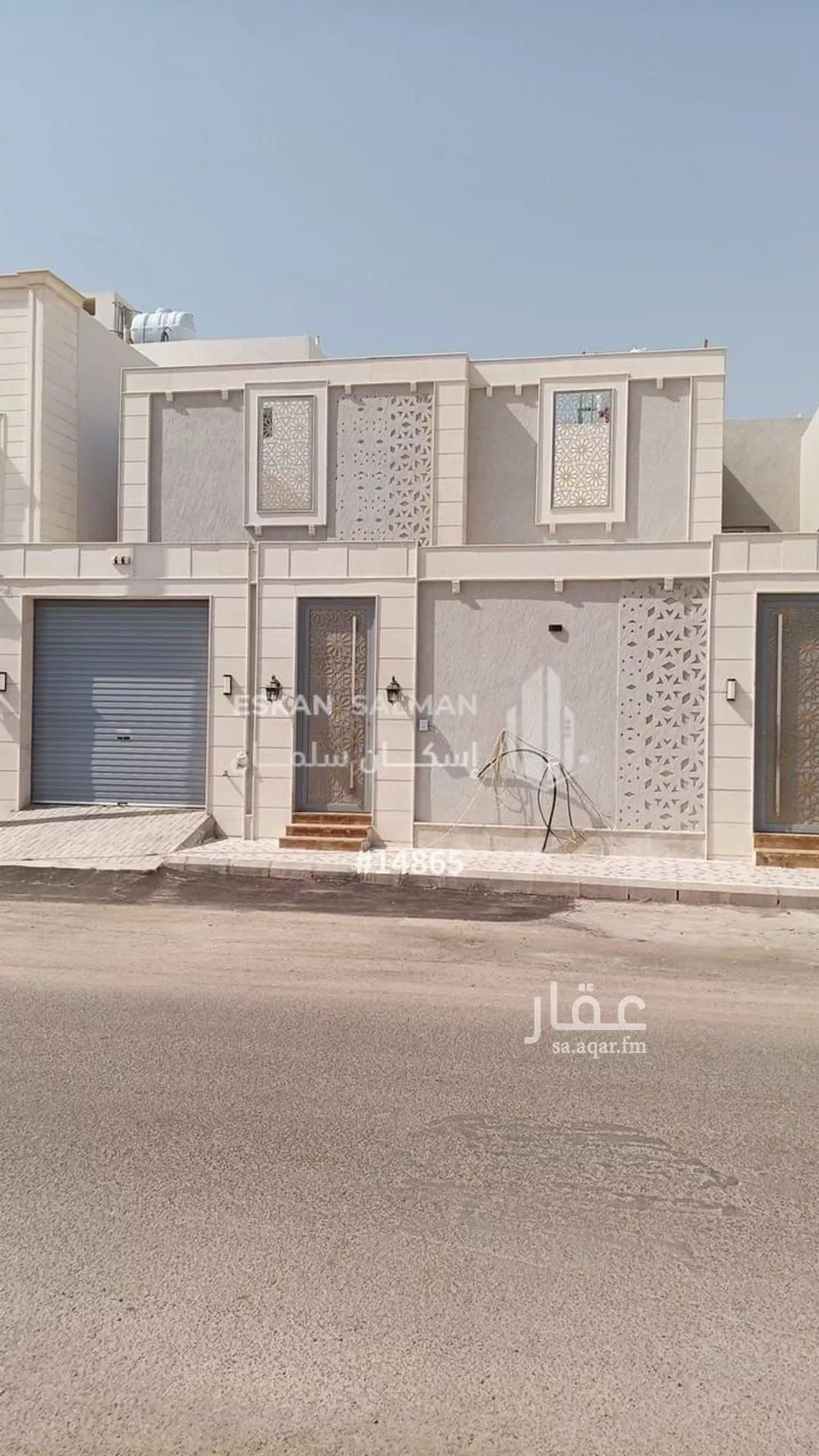 دور للبيع في شارع عيسى عبدالله محمد ال جابر عسيري, حي نبلاء, مدينة المدينه المنوره, منطقة المدينة المنورة 1 صورة