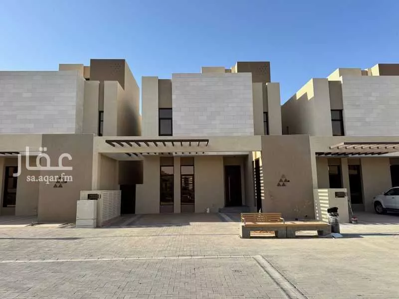 فيلا للبيع في شارع رقم 1240, حي سدرة, مدينة الرياض, منطقة الرياض 1 صورة