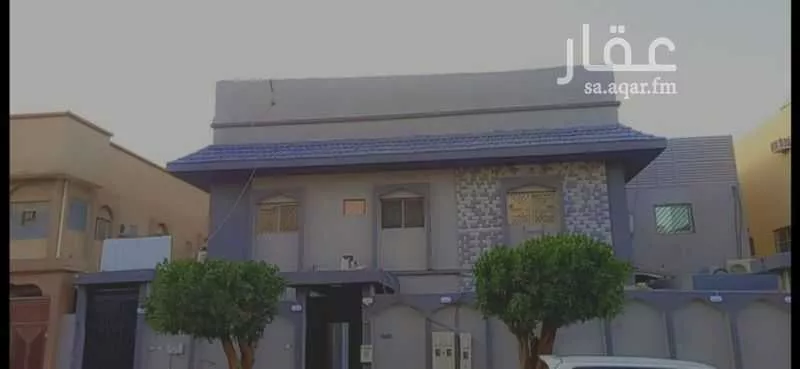 فيلا للبيع في شارع القاره, حي الخالدية, مدينة الدرعية, منطقة الرياض 1 صورة