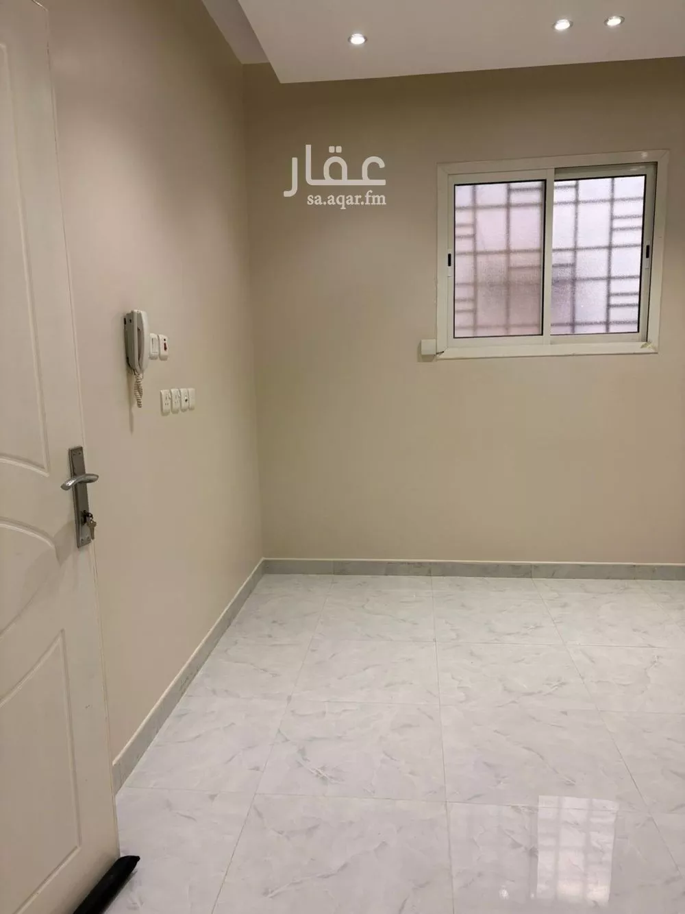 فيلا للإيجار في شارع سعيد بن عامر بن حذيم, حي الرمال, مدينة الرياض, منطقة الرياض 1 صورة