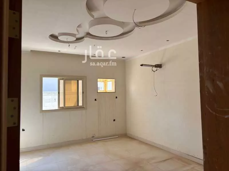 عمارة للإيجار في شارع سعد بن تركي السديري, حي شوران, مدينة المدينة المنورة, منطقة المدينة المنورة 1 صورة