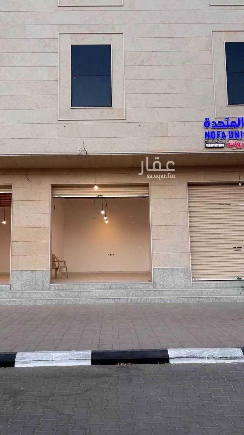 محل للإيجار في شارع يزيد بن ابي سفيان, حي الزهرة, مدينة بريدة, منطقة القصيم 1 صورة