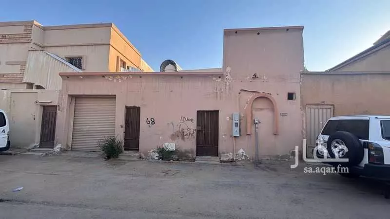 فيلا للبيع في شارع عبدالملك ابن عباس, حي الرفيعة, مدينة بريده, منطقة القصيم 1 صورة