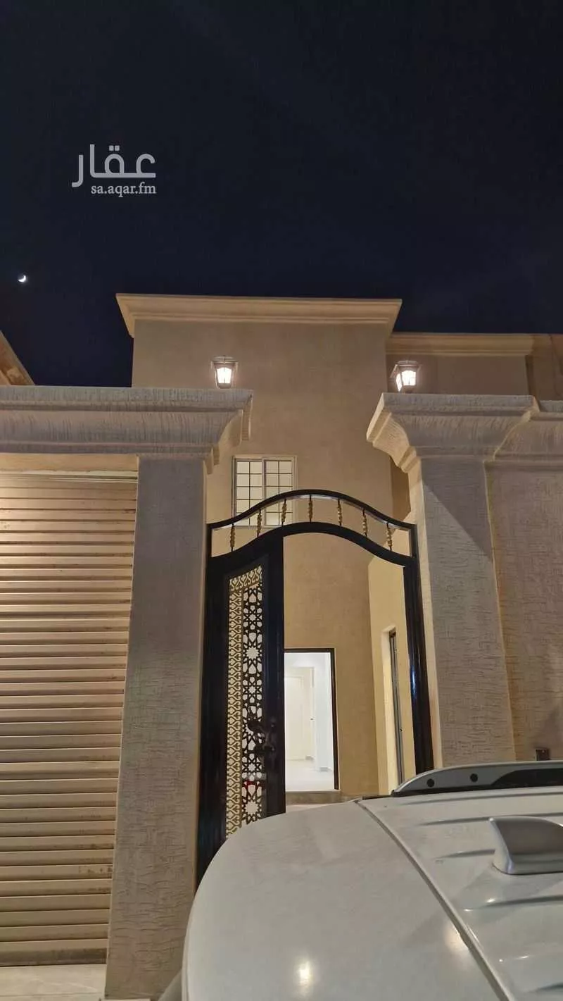 فيلا للبيع في شارع خارجه ابن عمرو, حي طيبة, مدينة الدمام, المنطقة الشرقية 1 صورة