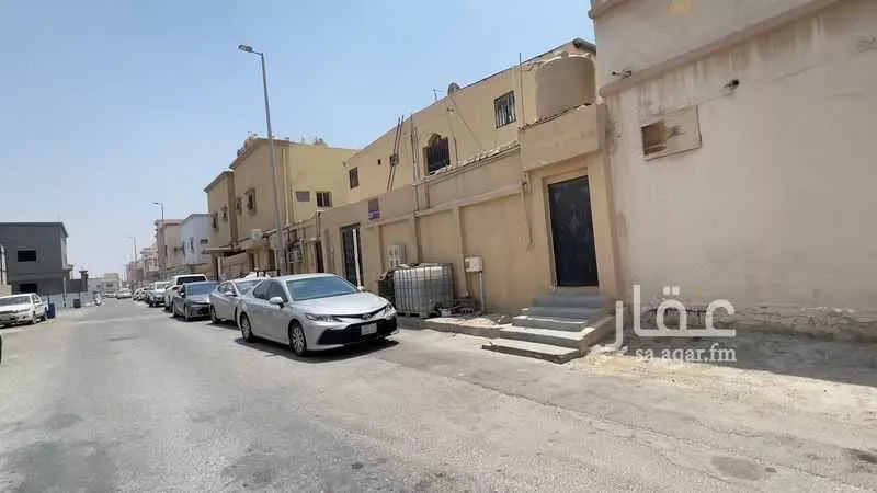 عمارة للبيع في شارع 16أ, حي النابية, مدينة القطيف, المنطقة الشرقية 1 صورة