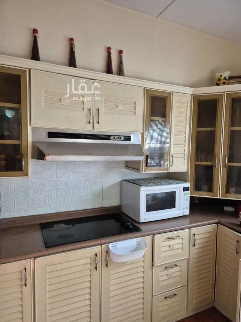 فيلا للإيجار في شارع شــــارع الدمــام 17, حي الحجاز, مدينة مدينه الجبيل الصناعيه, المنطقة الشرقية 1 صورة