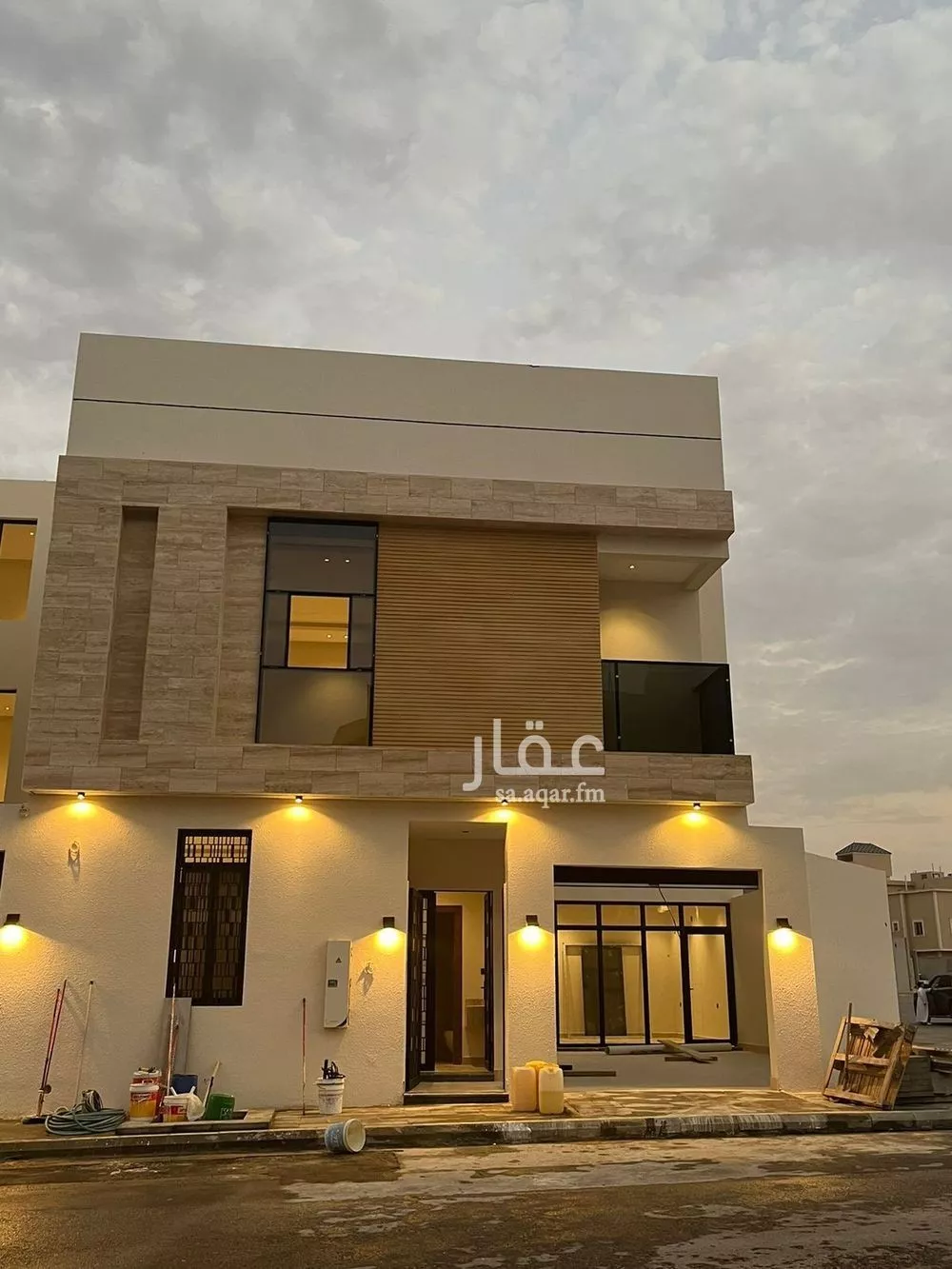 فيلا للبيع في شارع إبراهيم بن محمد الزمزمي, حي المهدية, مدينة الرياض, منطقة الرياض 1 صورة