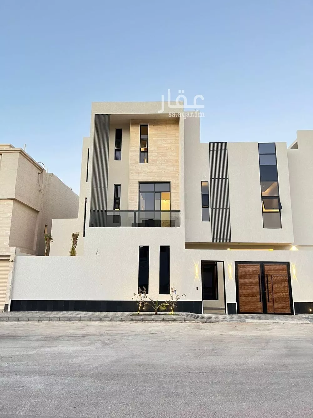 فيلا للبيع في شارع أبي عروة, حي المهدية, مدينة الرياض, منطقة الرياض 1 صورة