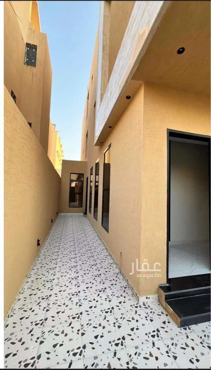 دور للبيع في شارع شارع رقم 403, حي المونسية, مدينة الرياض, منطقة الرياض 1 صورة