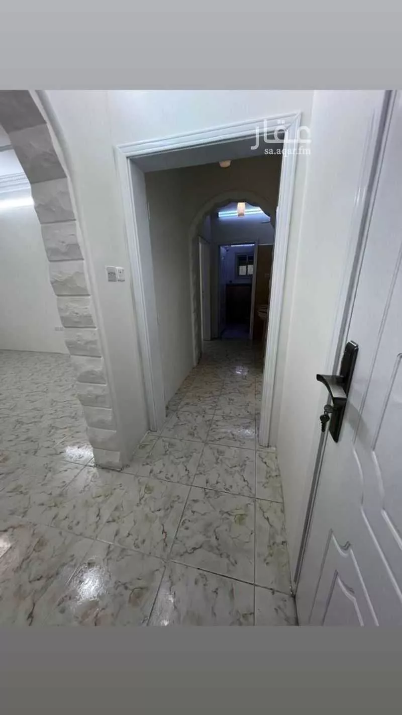 شقة للإيجار في شارع  شارع زيد بن حاطب بن اميه بن رافع الانصاري, حي الشوقية, مدينة مكه المكرمه, منطقة مكة المكرمة 1 صورة