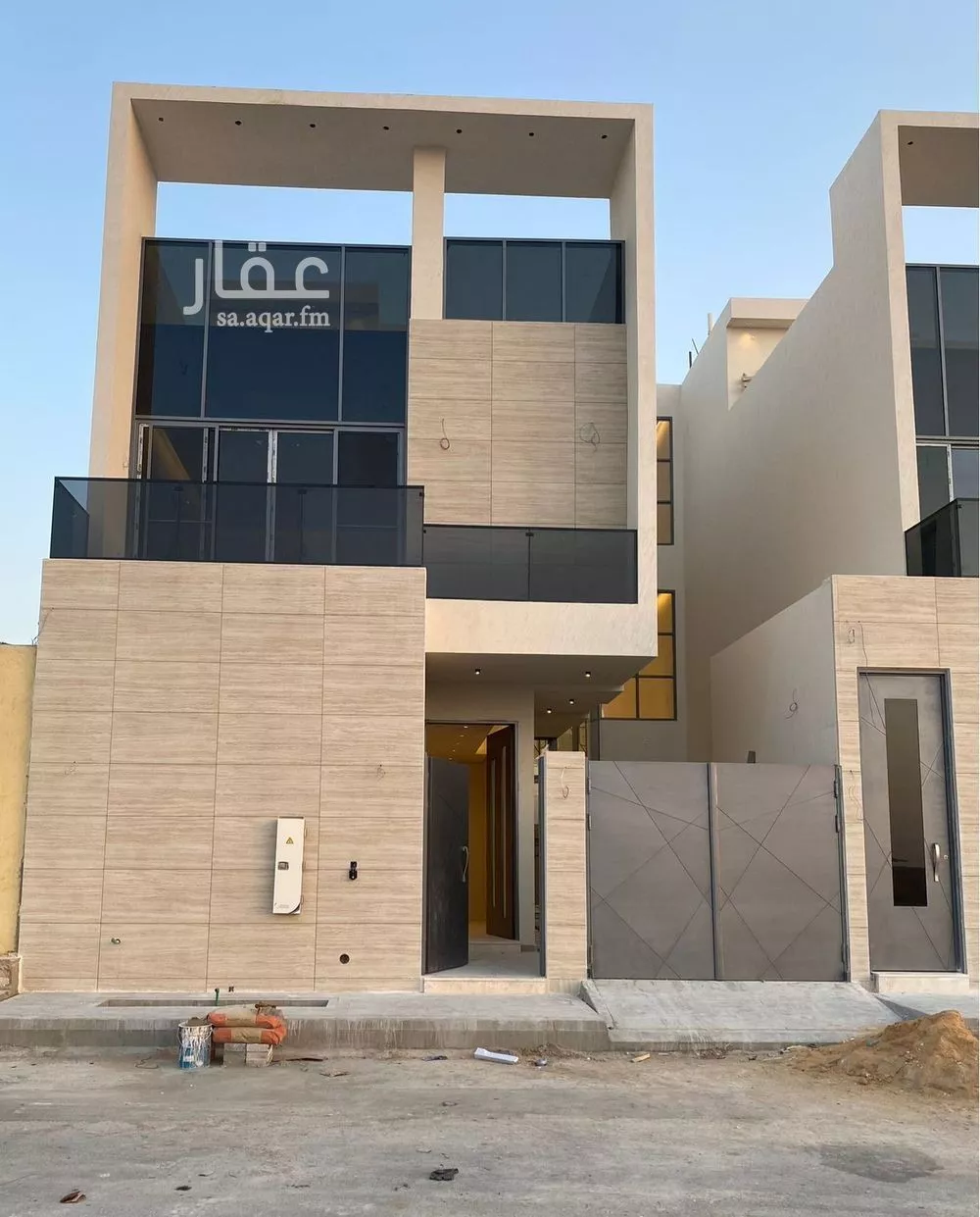 فيلا للبيع في شارع عمر بن عبدالقادر مفتي, حي المهدية, مدينة الرياض, منطقة الرياض 1 صورة