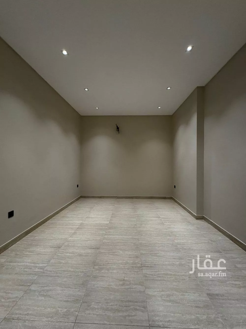 شقة للإيجار في شارع عامر بن نابي, حي النزهة, مدينة جدة, منطقة مكة المكرمة 1 صورة