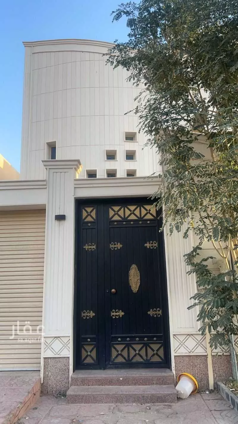 فيلا للبيع في شارع الكوادر ، حي اشبيلية ، الرياض ، منطقة الرياض 1 صورة