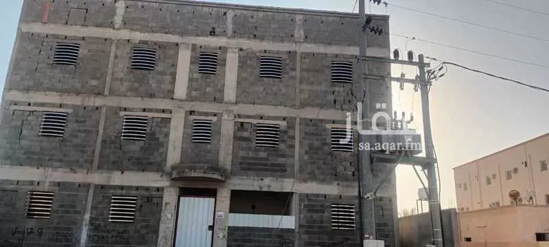 عمارة للبيع في شارع الذيبيه 165 ، الذيبية ، حفر الباطن 1 صورة