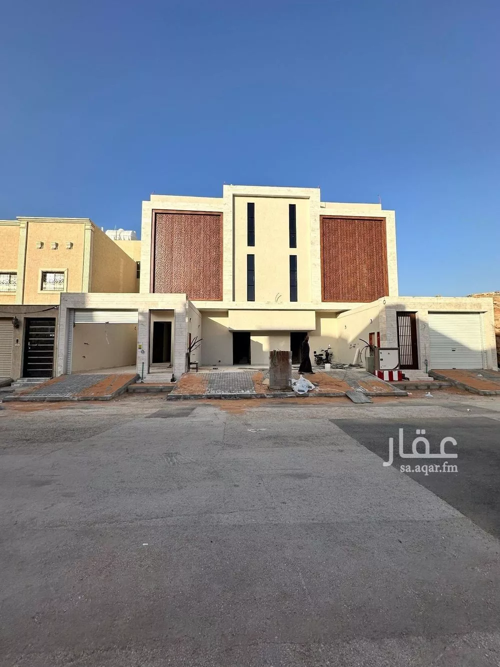 دور للبيع في شارع اللجائي, حي الحزم, مدينة الرياض, منطقة الرياض 1 صورة