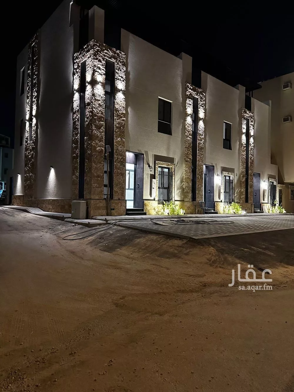 فيلا للبيع في شارع جبل الجزيرة, حي ظهرة لبن, مدينة الرياض, منطقة الرياض 1 صورة