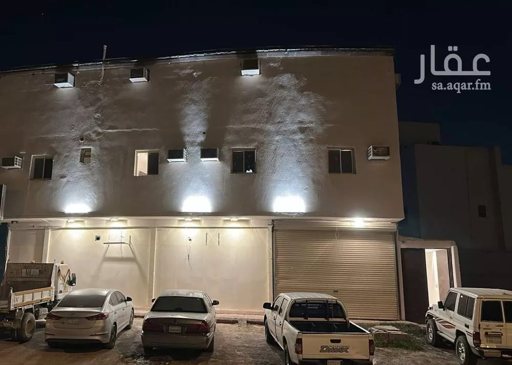 محل للإيجار في شارع الجنادل, حي ظهرة لبن, مدينة الرياض, منطقة الرياض 1 صورة