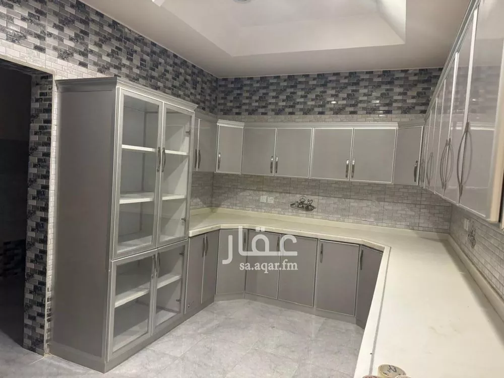 فيلا للإيجار في شارع ظهره العودة غرب 106, حي ظهره العودة غرب, مدينة الدرعية, منطقة الرياض 1 صورة