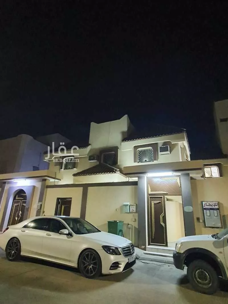 عمارة للإيجار في شارع عمر الرازي, حي وسط المدينة, مدينة عنيزه, منطقة القصيم 1 صورة