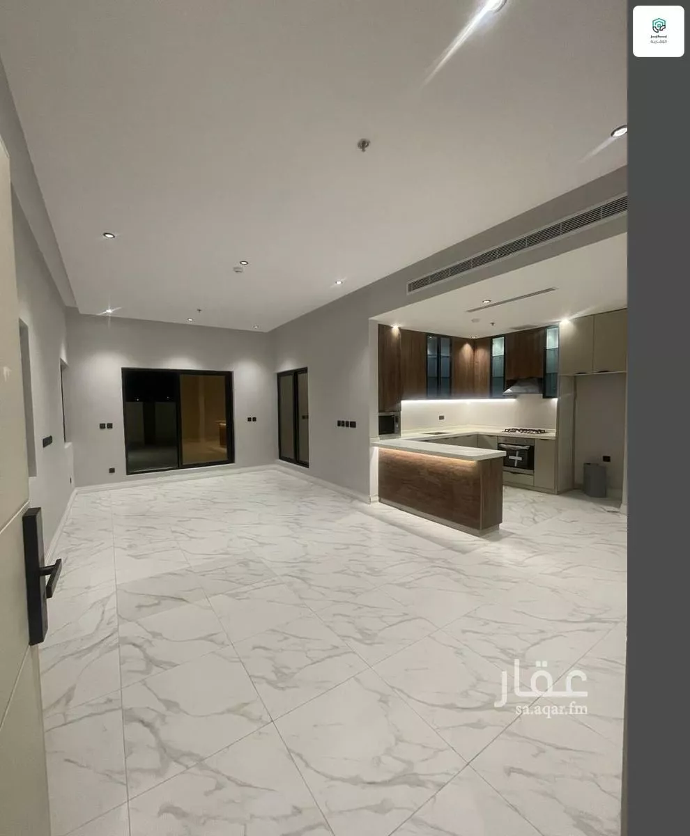 شقة للإيجار في شارع محمد بن عبدالعزيز الدغيثر, حي الملقا, مدينة الرياض, منطقة الرياض 1 صورة