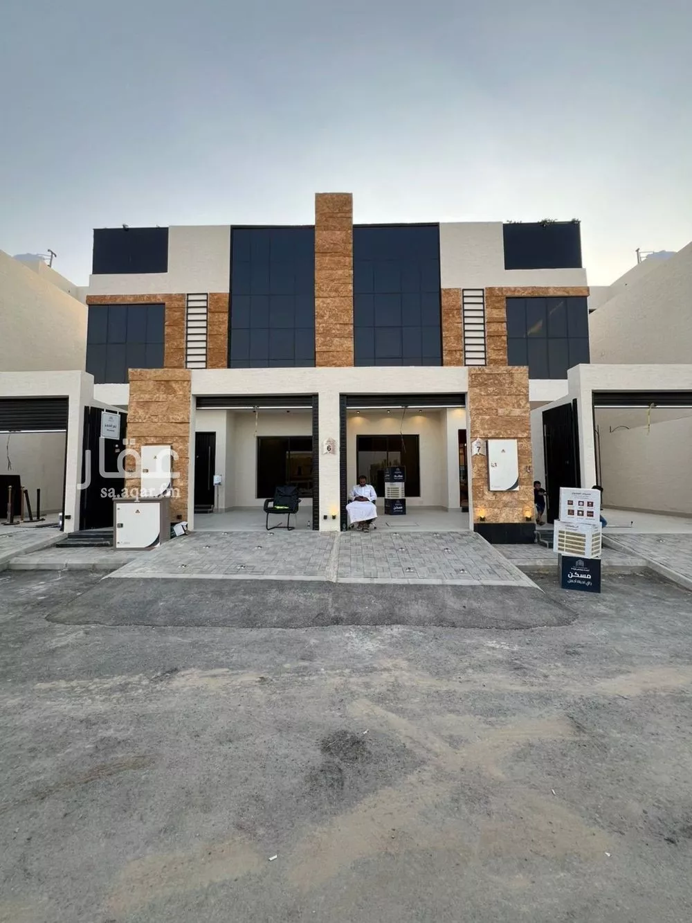 فيلا للبيع في شارع حسين الأبريقي, حي عكاظ, مدينة الرياض, منطقة الرياض 1 صورة