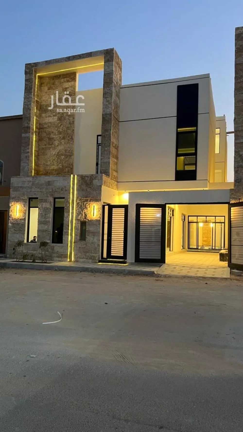 فيلا للبيع في شارع السيل الكبير, حي المهدية, مدينة الرياض, منطقة الرياض 1 صورة