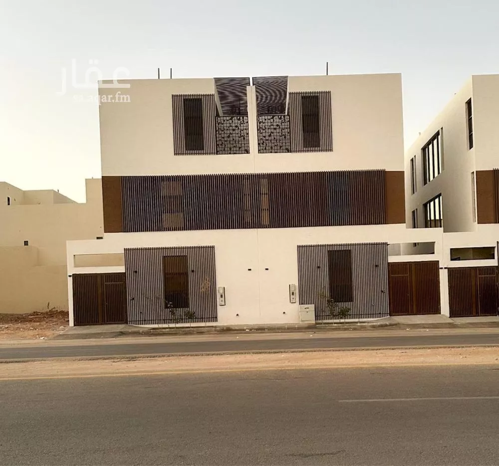 فيلا للإيجار في شارع يحيي بن خالد البرمكي, حي المهدية, مدينة الرياض, منطقة الرياض 1 صورة