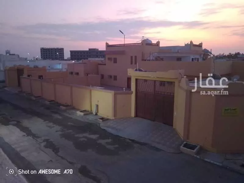 بيت للبيع في شارع حارثة بن حرام ، الكدرة ، الدرب 1 صورة