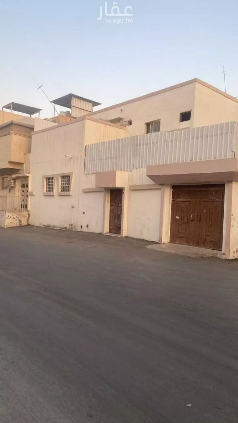 فيلا للبيع في شارع الفريسة, حي الجرادية, مدينة الرياض, منطقة الرياض 1 صورة