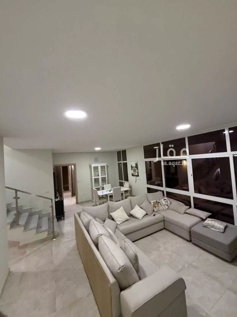 فيلا للإيجار في شارع الحجازية ، حي الجنادرية ، الرياض ، منطقة الرياض 1 صورة